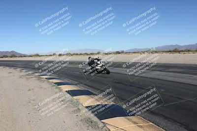 media/Dec-01-2025-Moto Forza (Mon) [[2daa91e15f]]/2-Intermediate Group/Session 4 (Turn 10 Inside)/